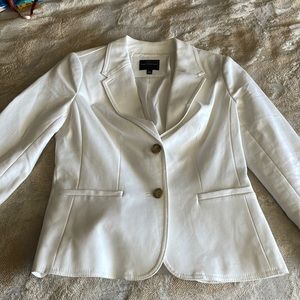 Cropped White Limited Blazer